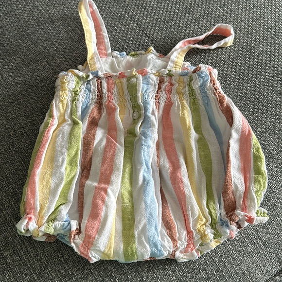 Janie and Jack baby girl striped romper, size 0-3 months, linen blend - Picture 2 of 5